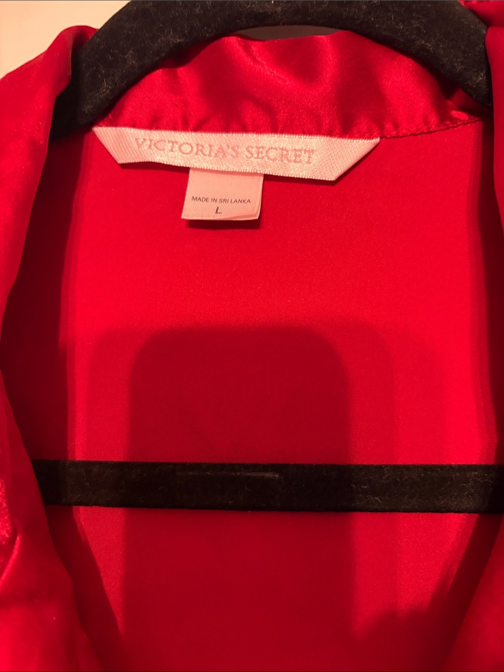 Vintage Victoria's Secret Red Satin Two-Piece Pajama Set - Picture 3 of 7